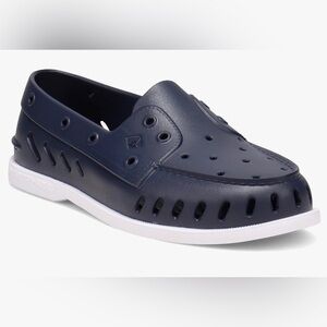 🌸NEW ORIGINAL SPERRY FLOAT NAVY- WHITE WOMEN’S Size 9 WITHOUT BOX.